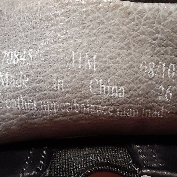 Clarks Cotrell Step Slip-ons - Picture 8 of 12